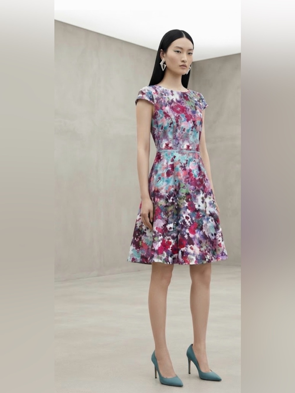 Adrianna Papell Multi Aqua Floral Watercolor Scuba Fit Flare Dress Size 4